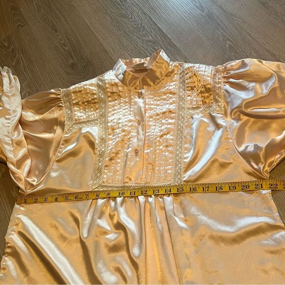 Elise Stevens Vintage Satin Flannel Lined High Neck Lace Ribbon Long Nightgown M - Picture 9 of 13